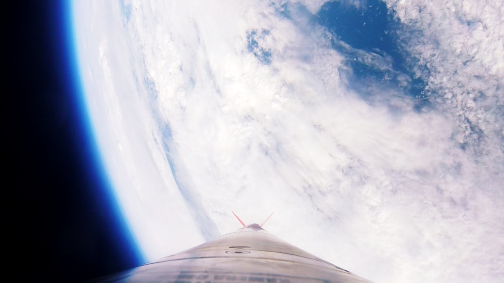Wizualizacja lotu rakiety Bursztyn w locie suborbitalnym